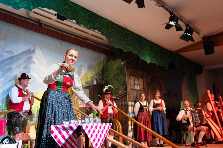 Performers at A Tyrolean Evening