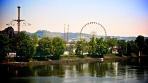 Cannstatter Volksfest. Photo by Canva