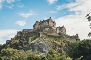 Edinburgh Castle, Edinburgh, United Kingdom. Photo by Jörg Angeli, Unsplash