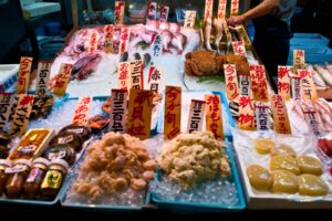 Markets in Japan. Photo by Canva