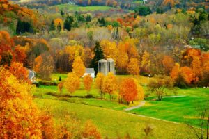 New England Fall colors Feature image by Canva