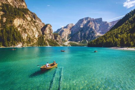 Pragser Wildsee, Italy. Photo by Pietro De Grandi, Unsplash